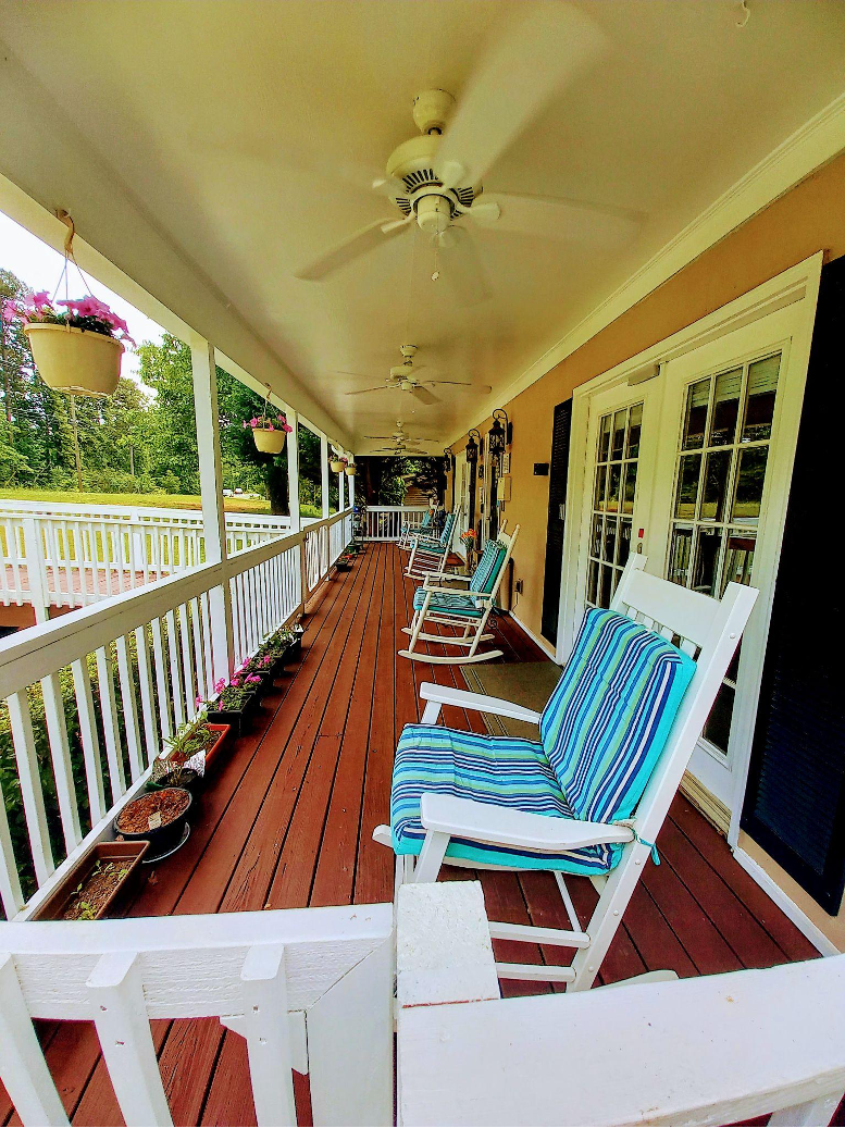 The front porch at Ridge Manor